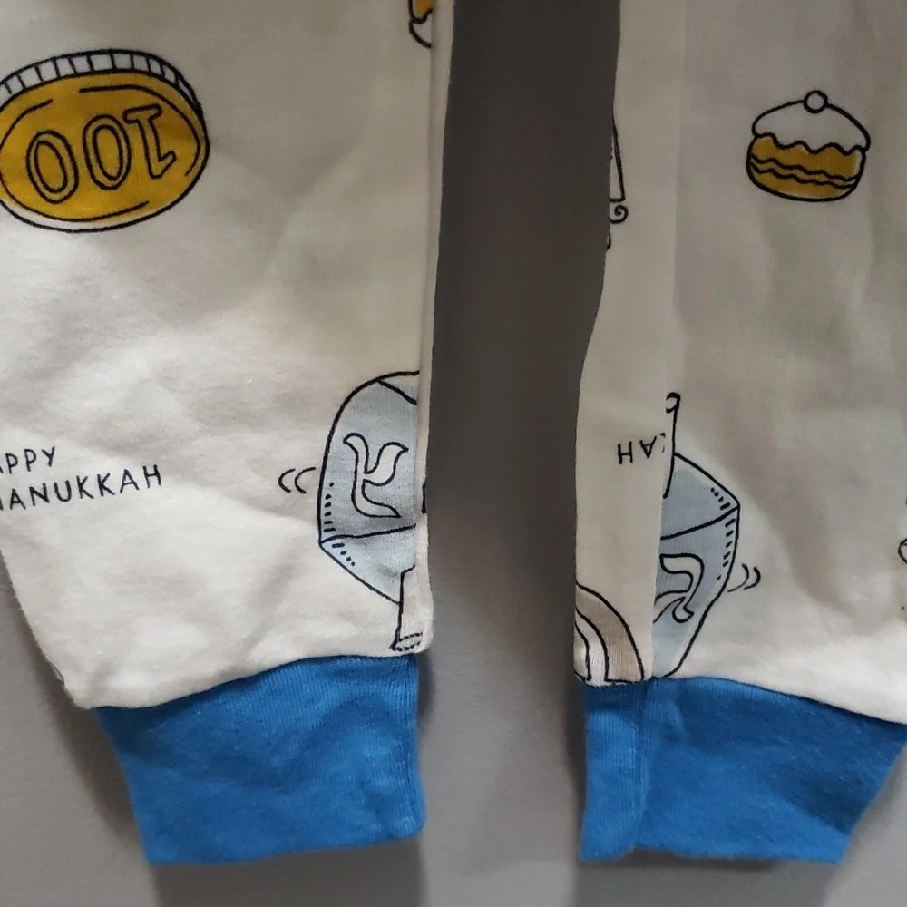 Carter's NWT 2-piece Happy Hanukkah Pajama Set